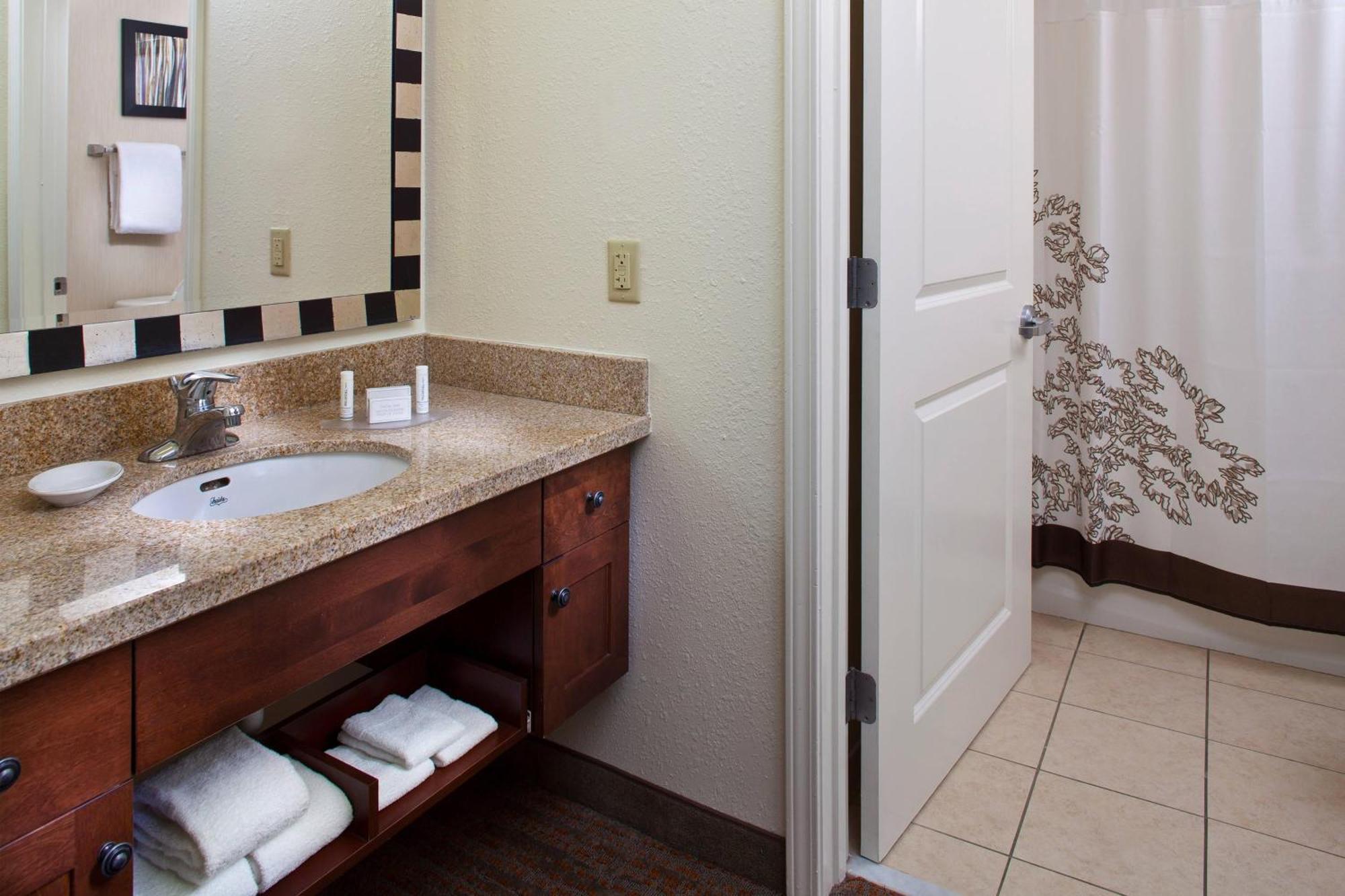 Residence Inn By Marriott Tallahassee Universities At The Capitol Bagian luar foto