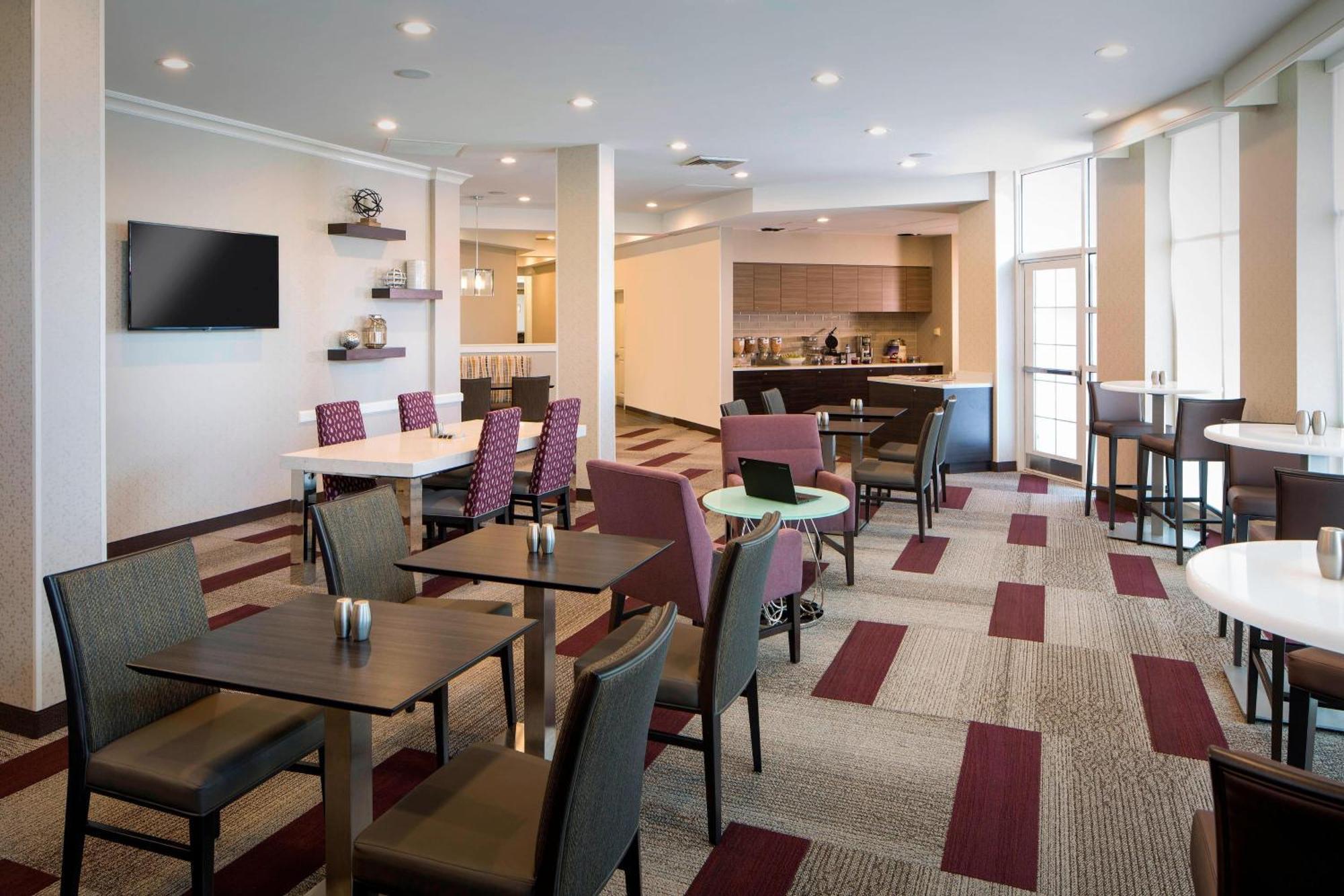 Residence Inn By Marriott Tallahassee Universities At The Capitol Bagian luar foto
