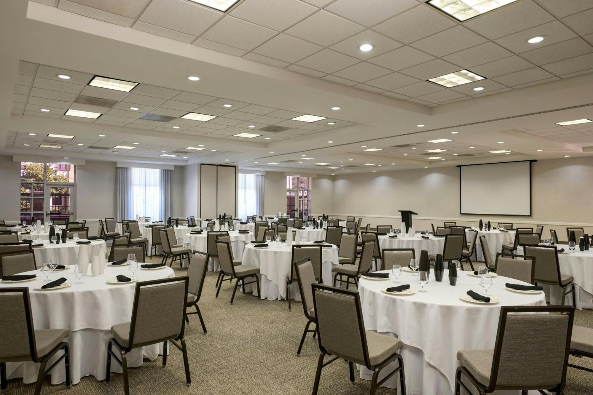 Residence Inn By Marriott Tallahassee Universities At The Capitol Bagian luar foto