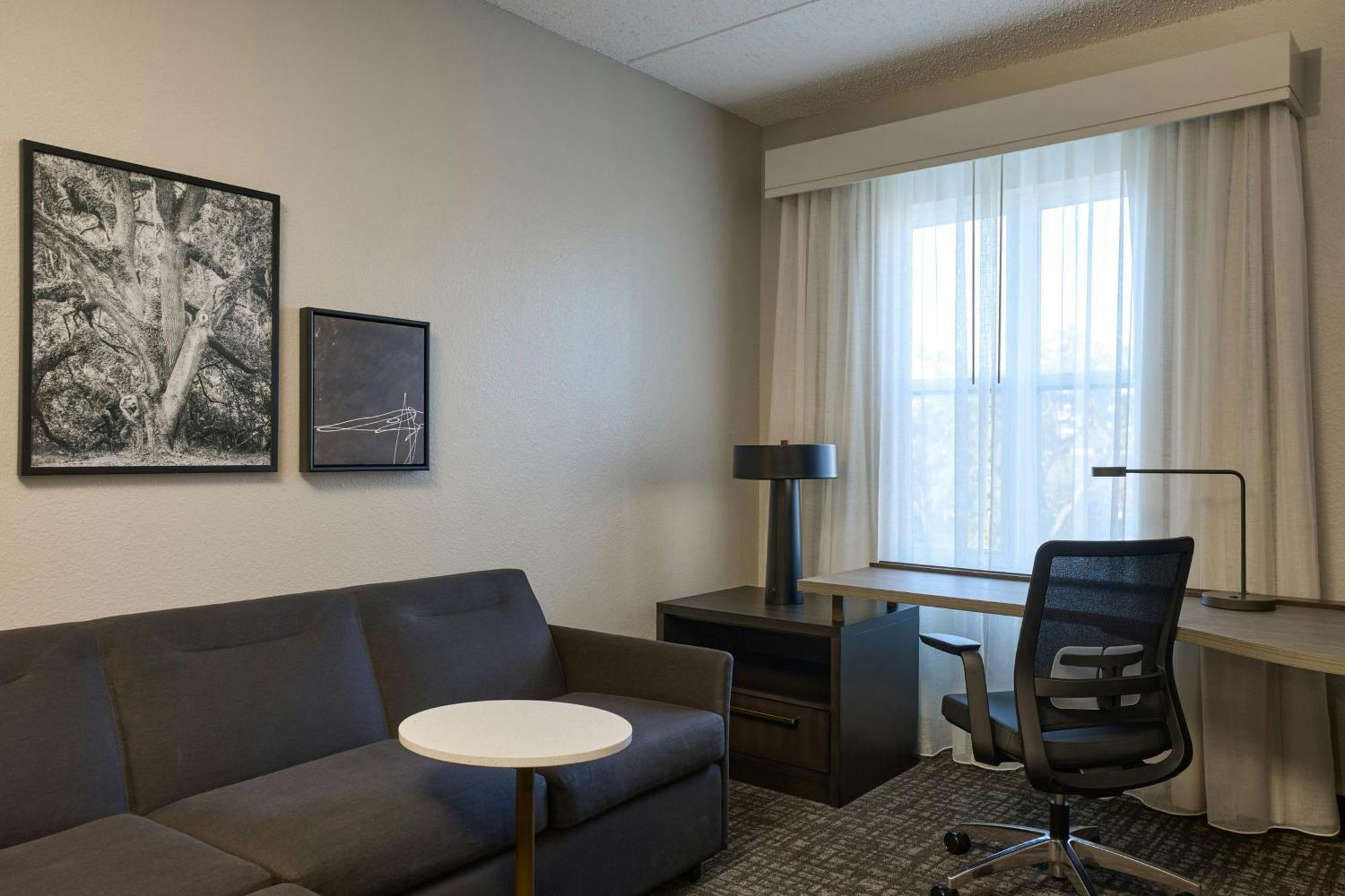 Residence Inn By Marriott Tallahassee Universities At The Capitol Bagian luar foto